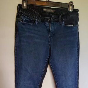 Colorblocked black and blue Levi's jeans